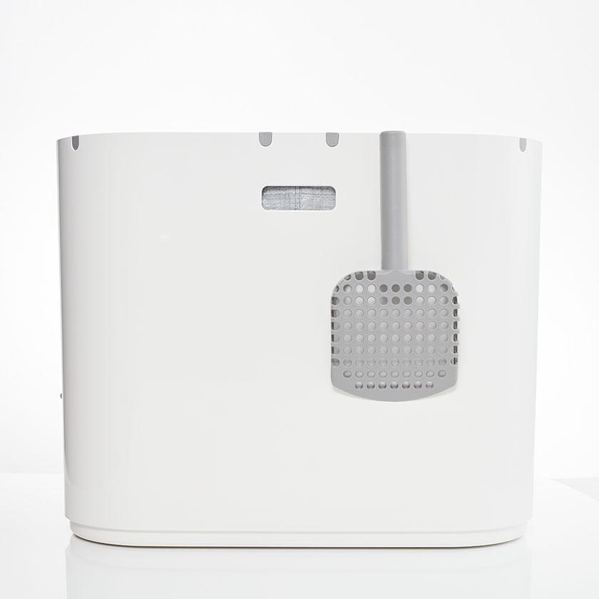 Modkat XL side view of seamless leak proof base and hanging scoop